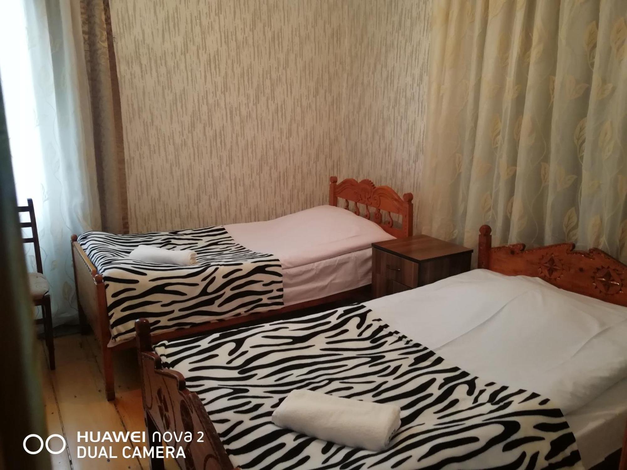 Nora'S Guesthouse Zhabeshi Rum bild